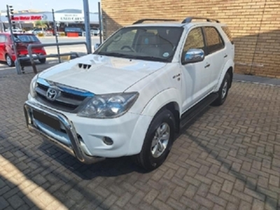 Toyota Fortuner 2007, Manual, 3 litres - Kimberley