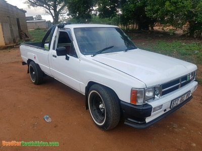 1990 Toyota Hilux 1995 Toyota hilux 1800s lwb 2y used car for sale in Volksrust Mpumalanga South Africa - OnlyCars.co.za