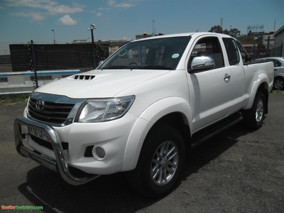 1990 Toyota Hilux 3.0L used car for sale in Springs Gauteng South Africa - OnlyCars.co.za