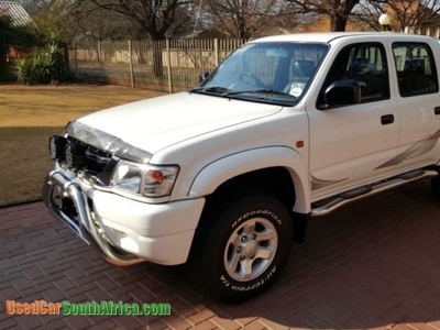 1991 Toyota Hilux 2.7 used car for sale in Ermelo Mpumalanga South Africa - OnlyCars.co.za