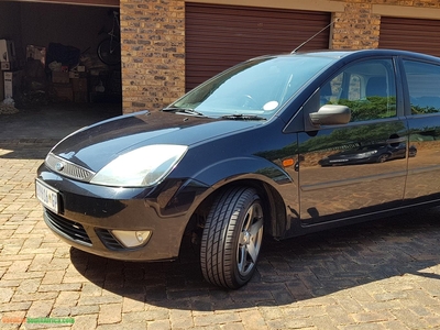 1997 Ford Fiesta sport used car for sale in Ermelo Mpumalanga South Africa - OnlyCars.co.za