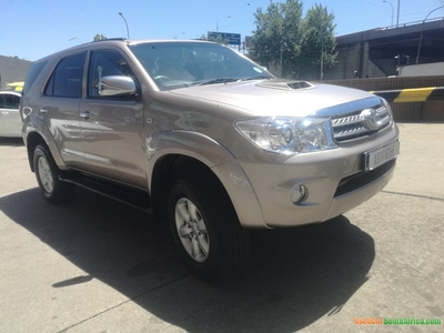 2010 Toyota Fortuner 3.0 D4D used car for sale in Johannesburg City Gauteng South Africa - OnlyCars.co.za