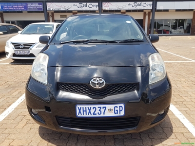 2010 Toyota Yaris Sport 2 doors used car for sale in Johannesburg City Gauteng South Africa - OnlyCars.co.za