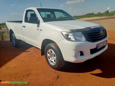 2011 Toyota Hilux 2.7 used car for sale in Nelspruit Mpumalanga South Africa - OnlyCars.co.za