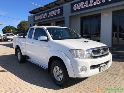 2011 Toyota Hilux 3.0D-4D RAIDER XTRA CAB used car for sale in Port Elizabeth Eastern Cape South Africa - OnlyCars.co.za