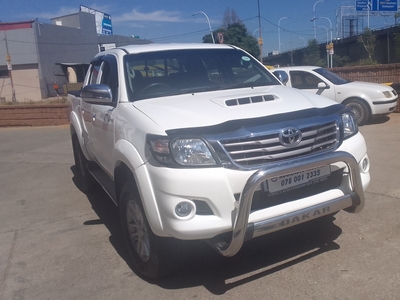 2012 Toyota Hilux 3.0 D4D used car for sale in Johannesburg City Gauteng South Africa - OnlyCars.co.za