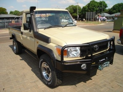 2012 Toyota Land Cruiser 0640298084 used car for sale in Secunda Mpumalanga South Africa - OnlyCars.co.za