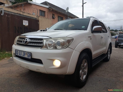 2013 Toyota Fortuner D4D used car for sale in Edenvale Gauteng South Africa - OnlyCars.co.za