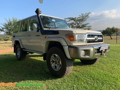 2014 Toyota Land Cruiser LX used car for sale in Krugersdorp Gauteng South Africa - OnlyCars.co.za