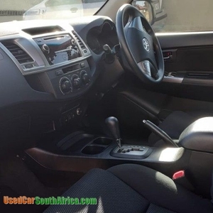 2015 Toyota Fortuner 2.5D 4D 2x4 used car for sale in Roodepoort Gauteng South Africa - OnlyCars.co.za