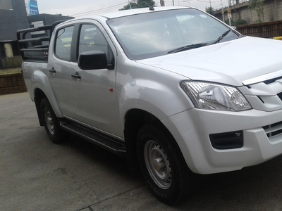2016 Isuzu KB KB250 used car for sale in Johannesburg City Gauteng South Africa - OnlyCars.co.za