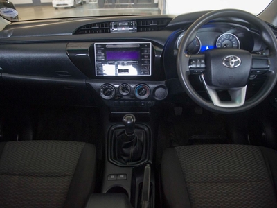 2016 Toyota Hilux 2.4GD-6 Xtra Cab SRX
