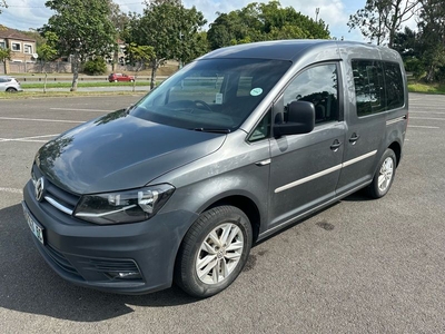 2019 VW Caddy4 1.6i 7-Seater, Only 87500Km