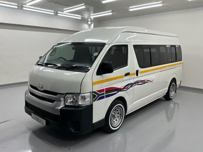 2022 Toyota Quantum 2.5 D-4D Sesfikile 16-Seater Bus