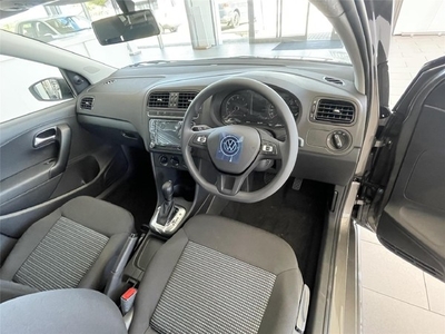 New Volkswagen Polo Vivo 1.6 Comfortline Auto 5