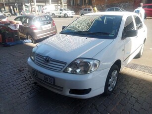 2006 Toyota Corolla 140i, White with 98000km available now!