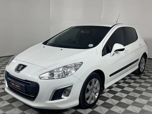 2013 Peugeot 308 1.6 Comfort / Access