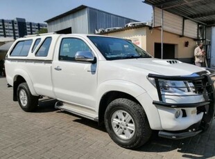 2016 Toyota Hilux 2.0 (aircon) For Sale in Mpumalanga, Witbank