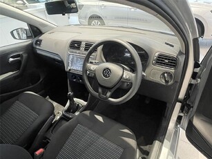 New Volkswagen Polo Vivo 1.4 Comfortline 5