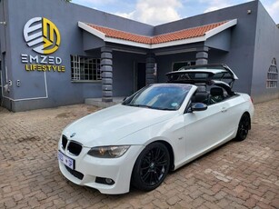Used BMW 3 Series 330i Convertible M Sport Auto for sale in Gauteng