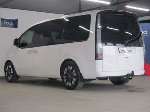 Used Hyundai Staria 2.2d Luxury Auto for sale in Western Cape