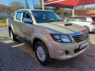 2012 Toyota Hilux 3.0D-4D Double Cab Raider For Sale in Gauteng, Johannesburg