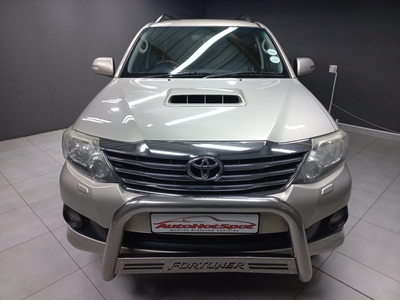 2014 Toyota Fortuner 3.0 D-4D 4x2 Auto Neat!!