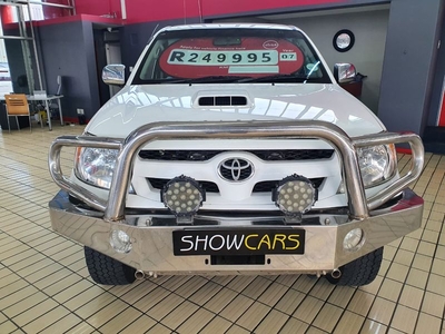 2007 Toyota Hilux 3.0 D-4D D/Cab 4x4 Raider for sale with 233442KM!! SHOW CARS 358 VOORTREKKER ROAD,