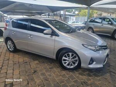 Toyota Auris 2017, Manual, 1.6 litres - Johannesburg