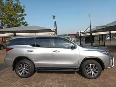 Toyota Fortuner 2019, Manual, 2.4 litres - Keimoes