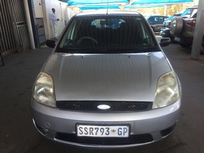 2005 Ford Fiesta 1.6 5-door Ambiente For Sale in Gauteng, Johannesburg