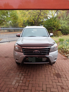 2010 Ford Everest SUV