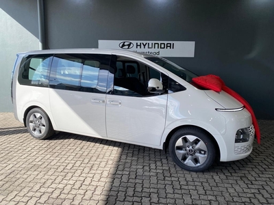 2022 Hyundai Staria 2.2D Elite 9-seater For Sale