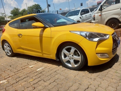 2014 Hyundai Veloster 1.6 GDI Executive AT, Yellow with 118000km available now!