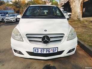 2011 Mercedes Benz B-Class B200 used car for sale in Johannesburg City Gauteng South Africa - OnlyCars.co.za