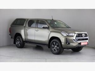 Toyota Hilux 2.8GD-6 double cab Raider auto