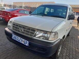 Used Toyota Condor 2000i Estate for sale in Gauteng