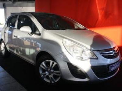 Opel Corsa 1.4 Essentia 5-Door
