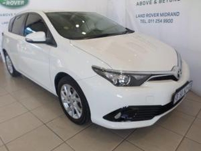 Toyota Auris 1.6 XS