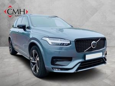 Volvo XC90 B5 AWD Ultimate Dark