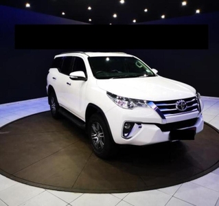 2017 TOYOTA FORTUNER 2.4 GD-6 M/T