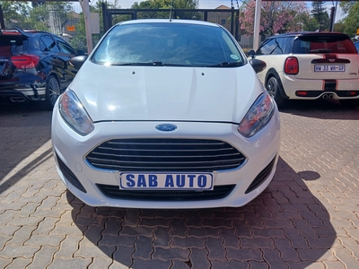 2014 Ford Fiesta 1.4i (71 kW) Ambiente Hatch Back