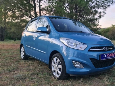 2016 hyundai i10 1 1 g l s motion only 77 000km with service history,