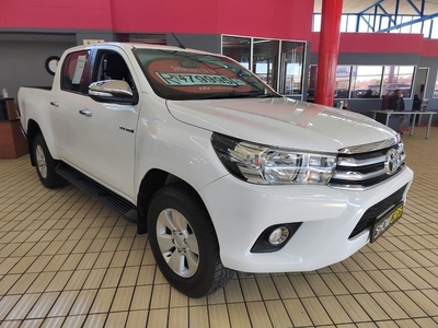 2017 Toyota Hilux 2.8 GD-6 X/Cab 4x4 RB Raider AT for sale! PLEASE CALL SHOWCARS@0215919449