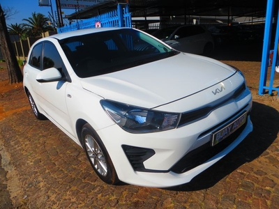 2022 Kia Rio MY20.12 1.2 LS, White with 21000km available now!