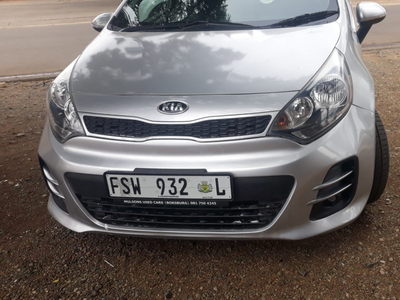 Private Selling 2016 Kia Rio Accident Free Well Maintained car