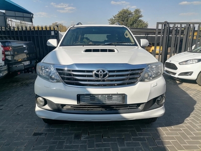 2013 Toyota Fortuner 3.0D4D SUV Manual For Sale