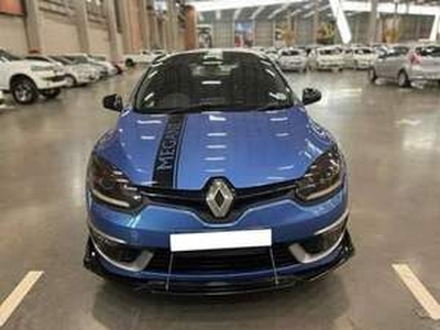 Renault Megane 2015, Manual, 2 litres - Potchefstroom