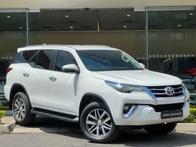 Toyota Fortuner 2018, Automatic, 2.4 litres - poffadder