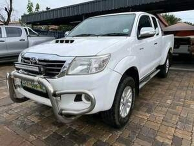 Toyota Hilux 2012, Manual, 3 litres - Alice